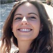 Insegnante Italiano, materie Umanistiche e specializzata per offrire uso specifico per Bes,dsa